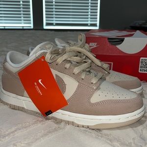 “Sandrift” Nike dunks.